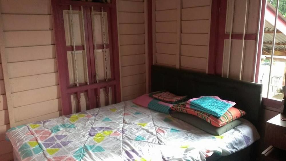 Homestay Bukit Gantang Hotel Taiping Ngoại thất bức ảnh
